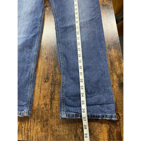 MCQ Denim Jeans Cropped   Size 26 converts to size US 4 - Picture 8 of 15